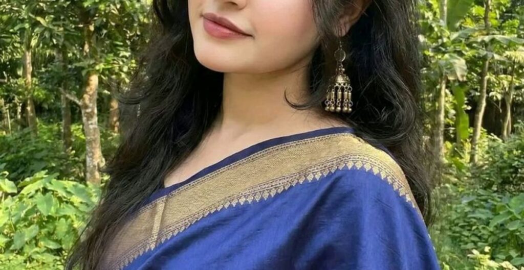 saree-captions-for-instagram
